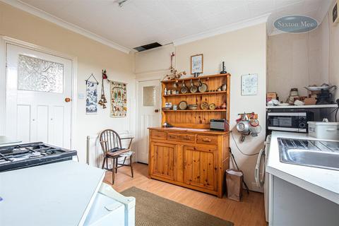 3 Cross Lane, Stocksbridge, Sheffield, S36 1AY