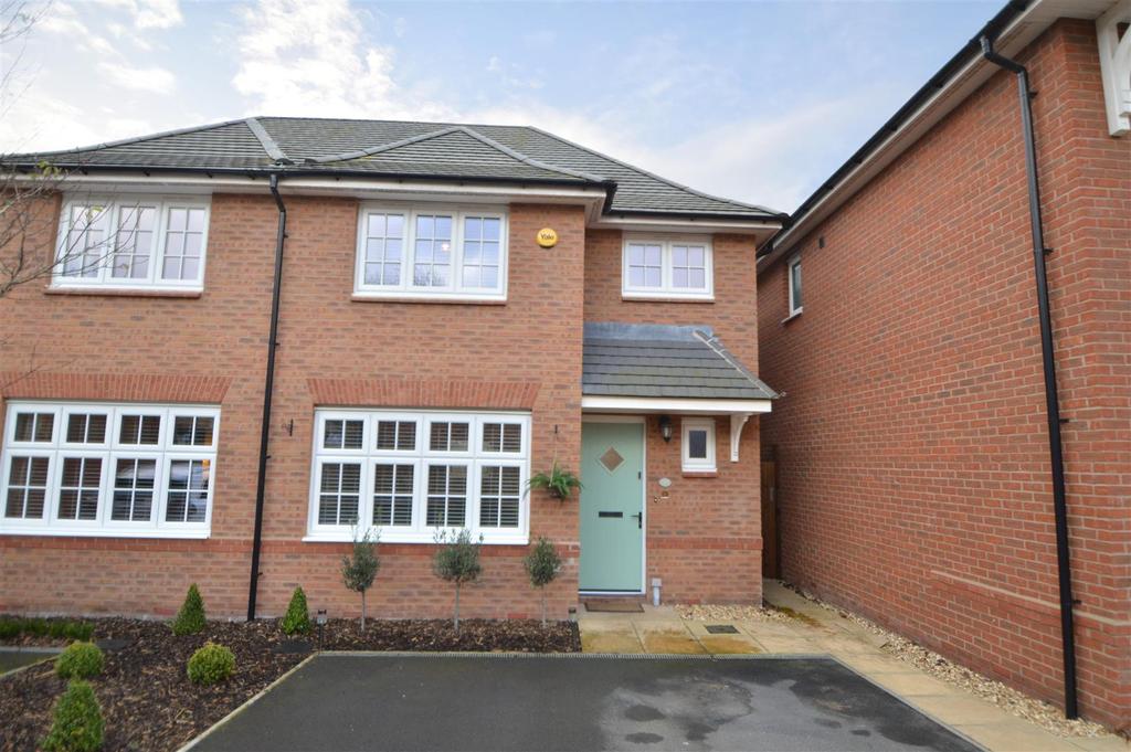 24 Juniper Road, Shrewsbury SY1 2BN 3 bed semidetached house £280,000
