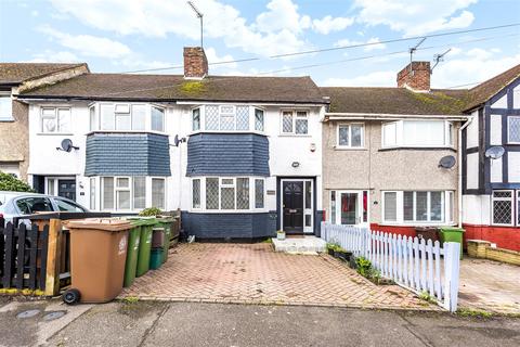 7 Delcombe Avenue, Worcester Park, KT4 8NY