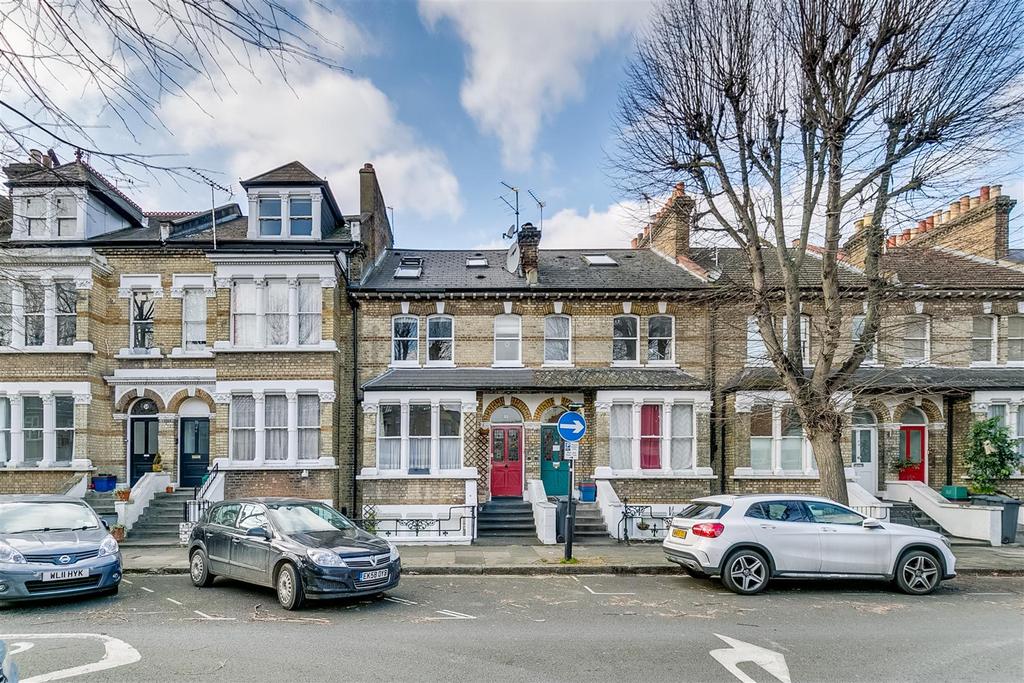 Linden Gardens, London 1 bed property to rent £1,400 pcm (£323 pw)