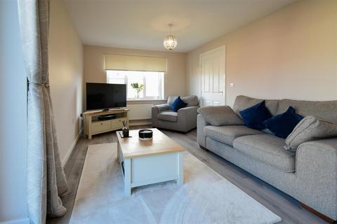 62 Brookview Close, Blackburn, BB1 9NT