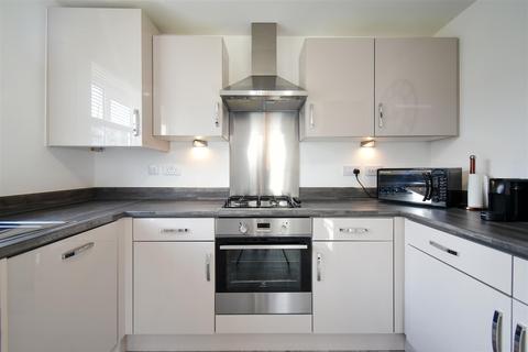 62 Brookview Close, Blackburn, BB1 9NT