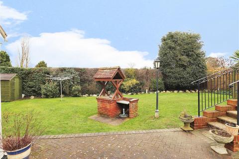 5 North Close, Bexleyheath, DA6 8HE