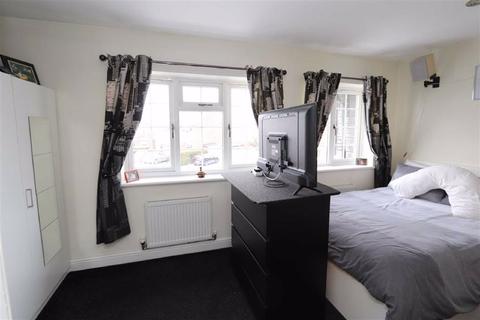 3 William Bandy Close, Wing, Leighton Buzzard, LU7 0TY
