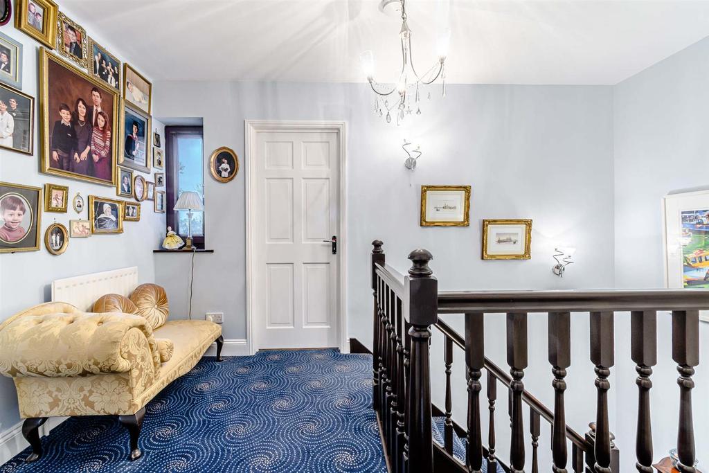 8451459-interior24-800.jpg