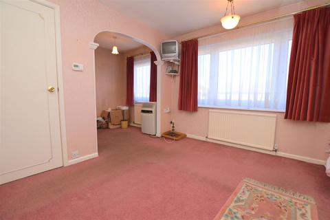 4 Brixham Drive, Wigston, LE18 1BH