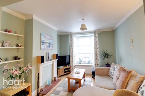 35 Bruce Street, Northampton, NN5 5BQ