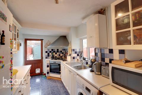 35 Bruce Street, Northampton, NN5 5BQ