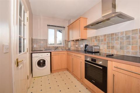 111 Old School Place, Croydon, CR0 4GB