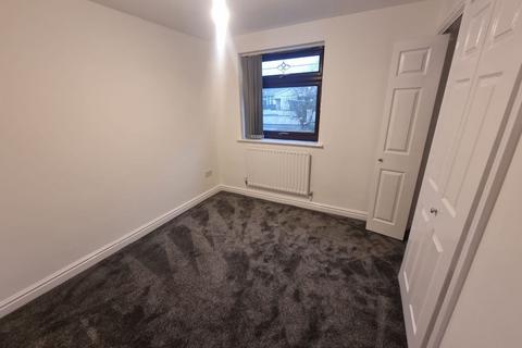 2 bedroom semi-detached house to rent, Cinder Bank, Dudley, DY2 9BP
