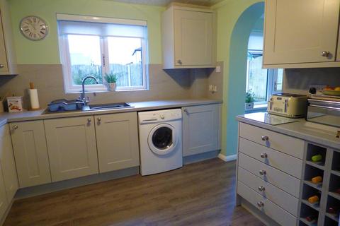 4 Pinecroft, Carlisle, CA3 0DB