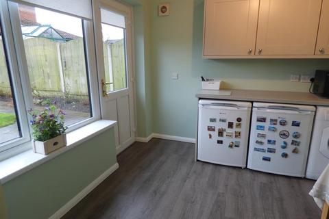 4 Pinecroft, Carlisle, CA3 0DB
