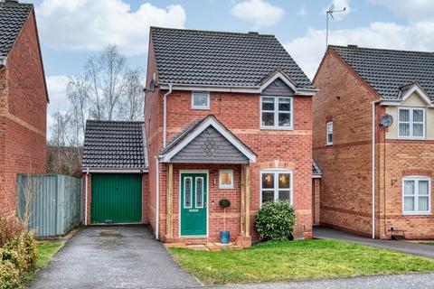 16 Kite Lane, Redditch, B97 6TT
