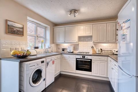 16 Kite Lane, Redditch, B97 6TT