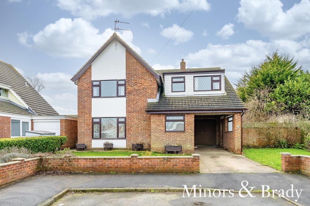Breydon Way, Caisteronsea 4 bed detached house £325,000