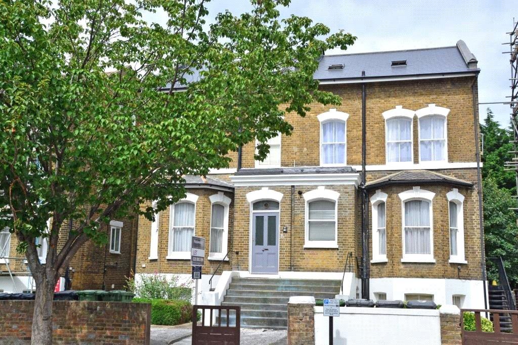 Southbrook Road, Lee, London, SE12 2 bed apartment £1,150 pcm (£265 pw)