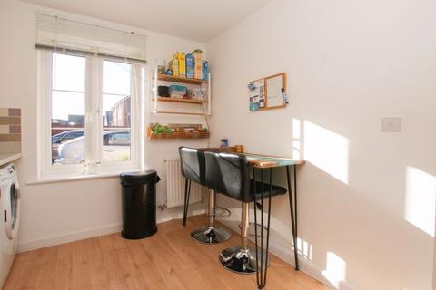 29 Bunker Square, Exeter, EX2 7SH