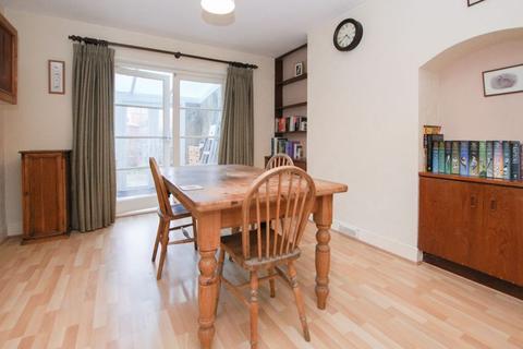66 Ebrington Road, Exeter, EX2 8JH