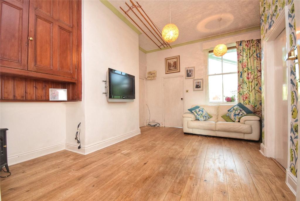 Breakfast Room