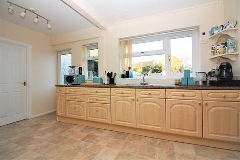 44 Blackdown View, Ilminster, TA19 0BB