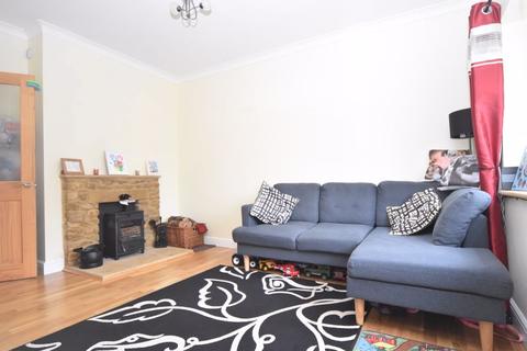 8, Newtown Coat Road, Martock, TA12 6EX
