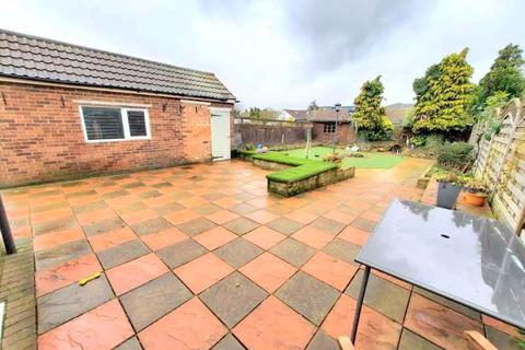 9 Ash Grove, Feltham, TW14 8AR