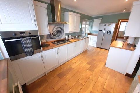 9 Ash Grove, Feltham, TW14 8AR