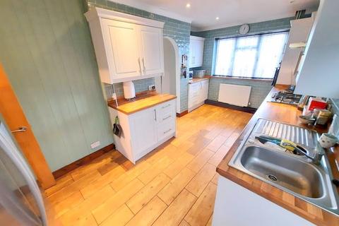 9 Ash Grove, Feltham, TW14 8AR