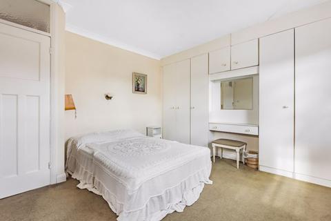 13 Rosedale Road, Epsom, KT17 2JQ