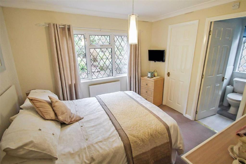 Dippers Bank, Ditton Mill, Cleobury Mortimer 2 bed park home £115,000
