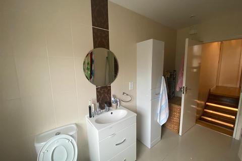 29 Buckingham Road, London, E15 1SP