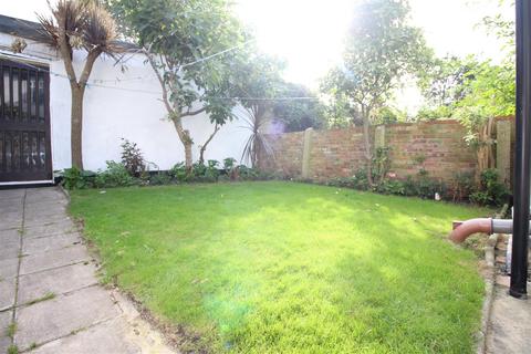 80 Nightingale Road, London, E5 8NB