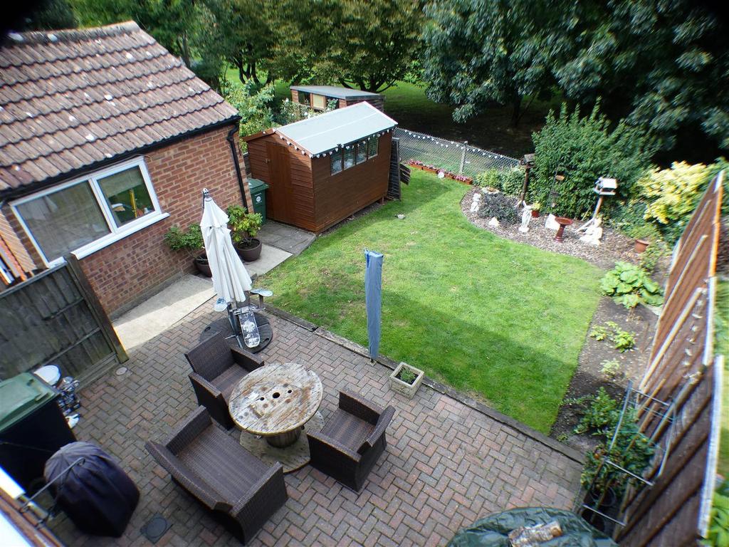 Wingate Road, Harlington 3 bed semidetached house £325,000