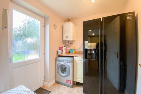 20 Deer Close, Grange Park, Northampton, NN4 5DN