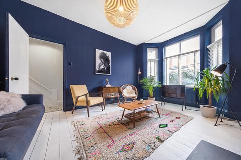 16a Dumbarton Road, London, SW2 5LU