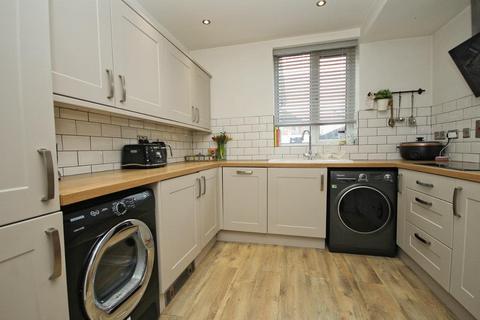 35 Baynard Avenue, Cottingham, HU16 5AB
