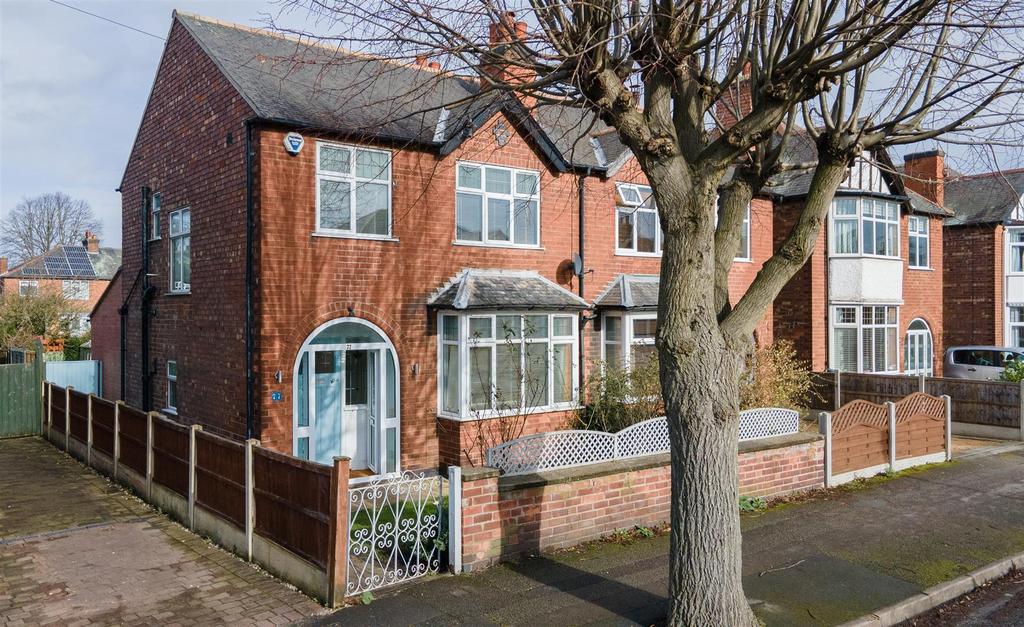 Blake Road, West Bridgford, Nottingham 3 bed semidetached house £375,000