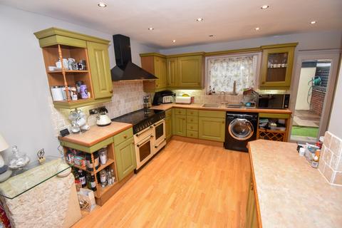 4 Belgrave Road, Blackpool, FY4 4DZ