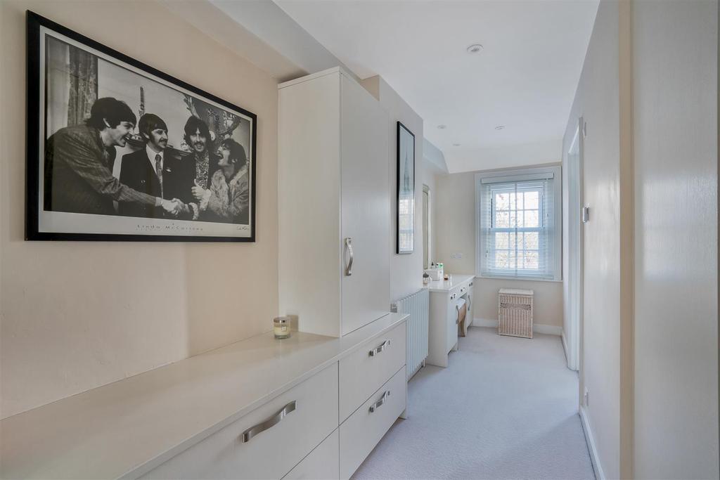 Dressing Area