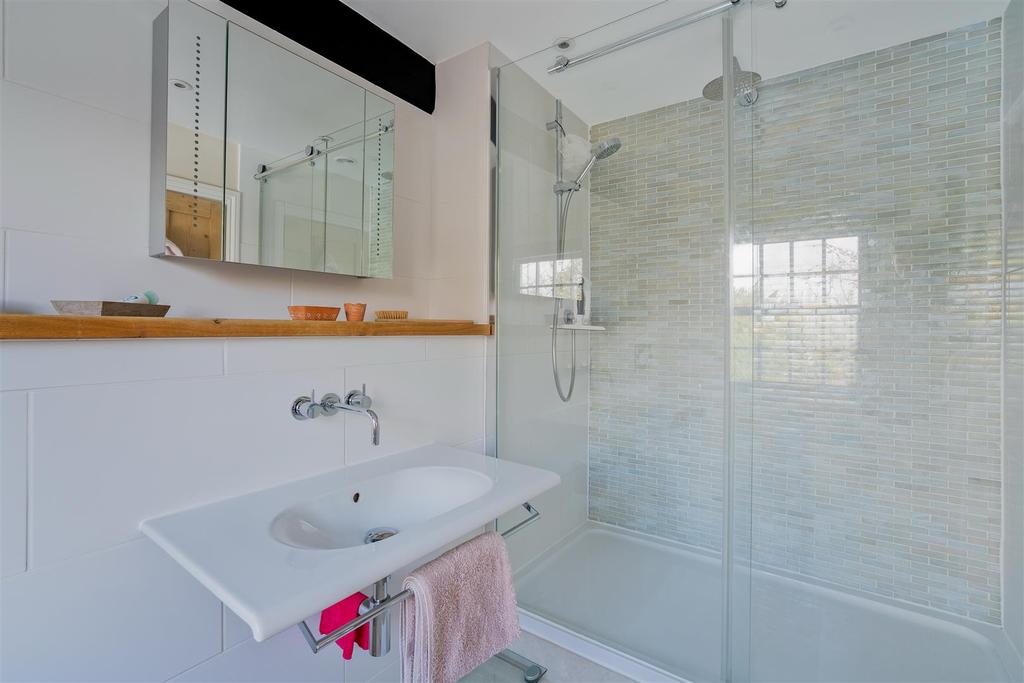 Ensuite Shower Room