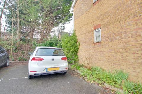 50 Squirrel Drive, Sholing, Southampton, SO19 8SY