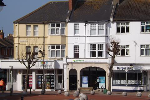 2 Devonshire Square, Bexhill-on-sea, TN40 1AB
