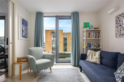 2 bedroom flat to rent - Arthaus Apartments, 205 Richmond Road, Hackney, London, E8