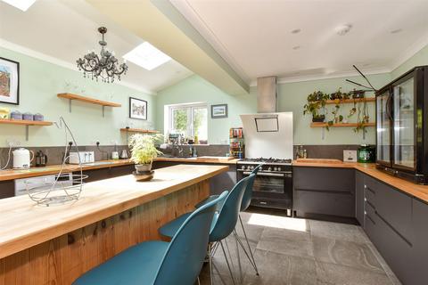5 bedroom chalet for sale, West Hill Road, Ryde, Isle of Wight