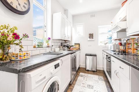 2 Pelham Road, Beckenham, BR3 4SG