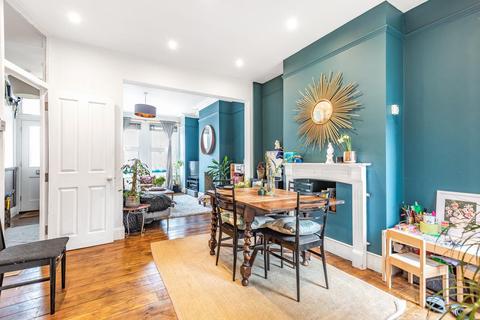 2 Pelham Road, Beckenham, BR3 4SG