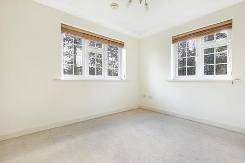 63 Alsford Close, Lightwater, GU18 5LF