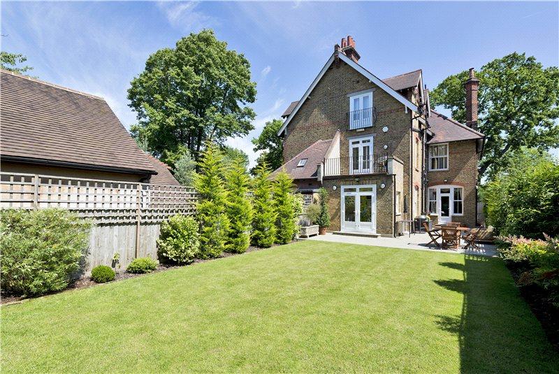 Church Road, Shortlands, Bromley, Kent, BR2 5 bed semidetached house