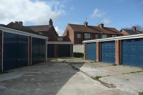 Garage to rent, Redcar Lane, Redcar, TS10