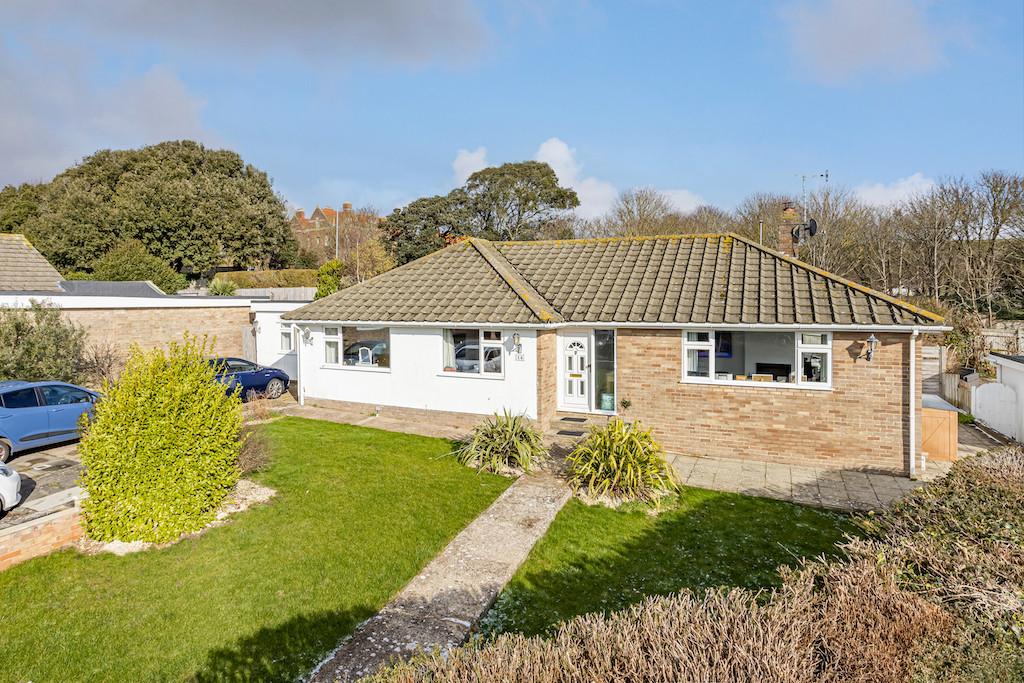 Rowan Way, Rottingdean, East Sussex, BN2 3 bed bungalow £600,000